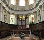 Le chœur de l'église Saint-Pierre