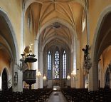 La nef de la basilique Notre-Dame à Gray