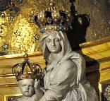 Statue de Notre-Dame des Victoires Statue de Notre-Dame des Victoires