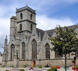 L'église Saint-Armel vue du côté sud