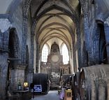 La nef de l'église du couvent des Jacobins à Poligny