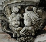 Angelots sur le retable de l'église des Jacobins