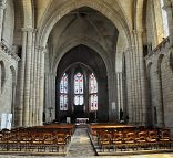 La nef de la collégiale Saint-Yrieix à Saint-Yrieix-la-Perche