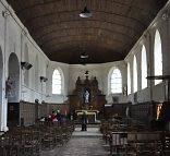 La nef de l'église Sainte-Mathie à Sens