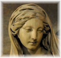 La Vierge à l'Enfant de Pigalle, église Saint-Eustache à Paris, détail
