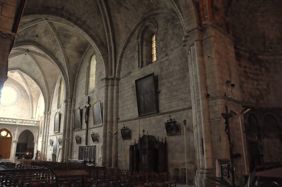 L'élévation nord vu depuis la croisée du transept. L'élévation nord vu depuis la croisée du transept.