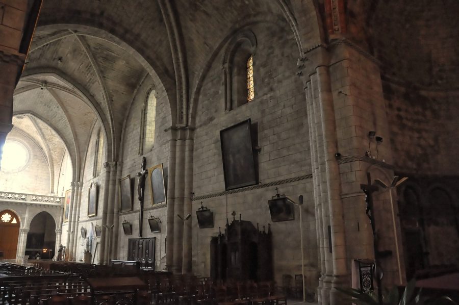 L'élévation nord vu depuis la croisée du transept.