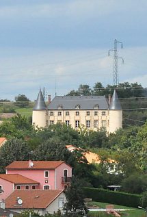 Le chteau de Verrires vu depuis la Tour