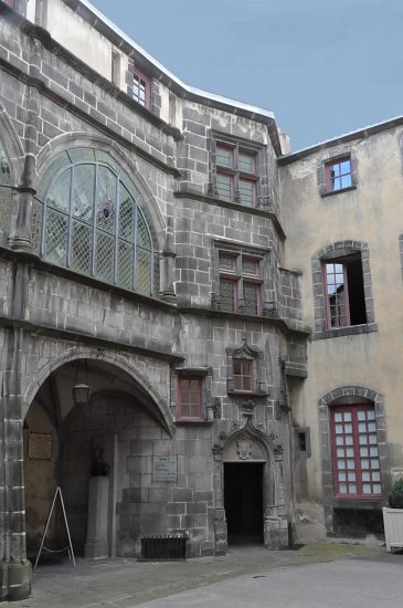 Vue de la cour intérieure de l'Hôtel de ville