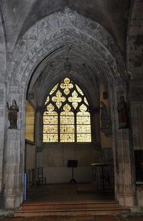 Arc d'entrée de la chapelle des Vingt-Quatre