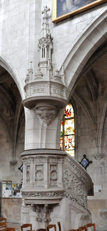 La chaire à prêcher de l'église Saint-Thibault,  XVIe siècle.