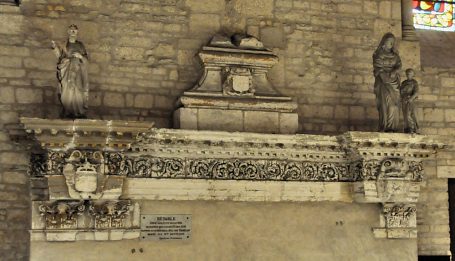 Retable édifié dans l'église en 1626