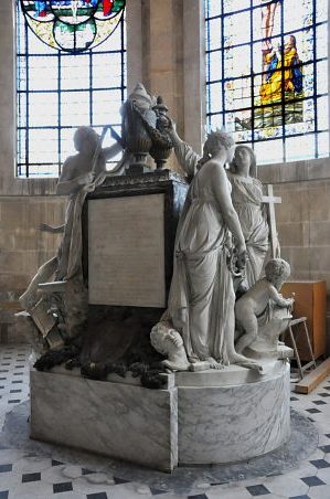 Mausolée du Dauphin et de la Dauphine