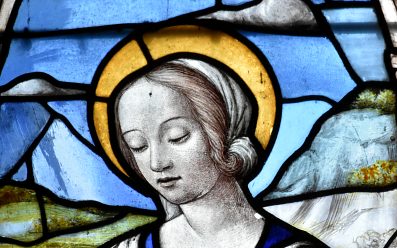 La Vierge dans l'Annonce à Marie.