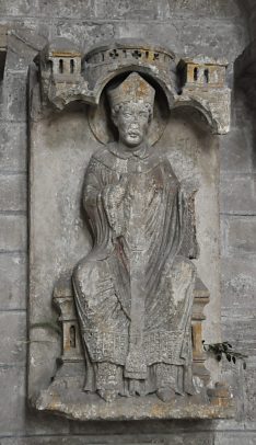 Statue provenant de la maison habitée par Thomas Becket au XIIe siècle
