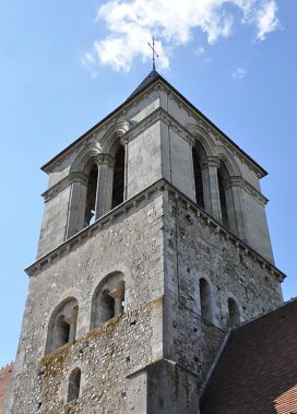 Le clocher de la basilique