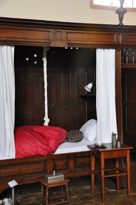 Un lit de chêne Un lit de chêne