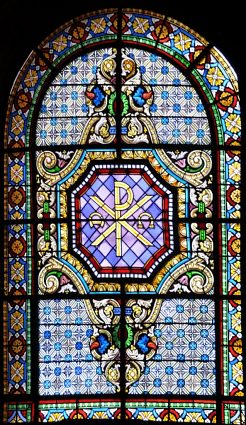Vitrail dans la chapelle Notre-Dame Vitrail dans la chapelle Notre-Dame