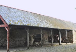 Un ancien corps de ferme fait également partie de la visite.