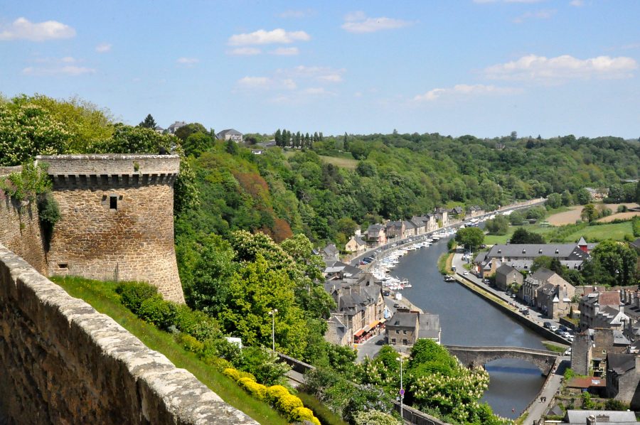 La valle de la Rance et la tour Sainte-Catherine