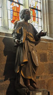Statue de Pierre