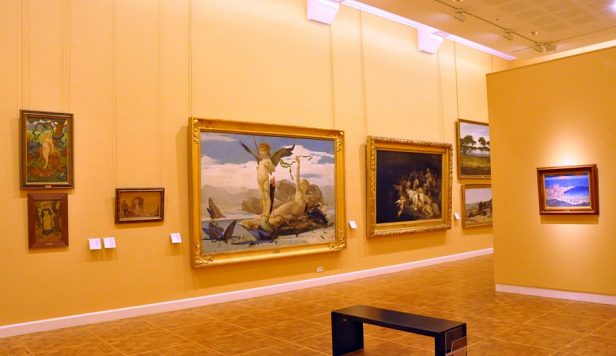 Une salle des tableaux des XIXe et XXe siècles
