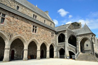 L'Hôtel de ville de Vitré