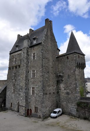 Le logis à l'arrière du Châtelet