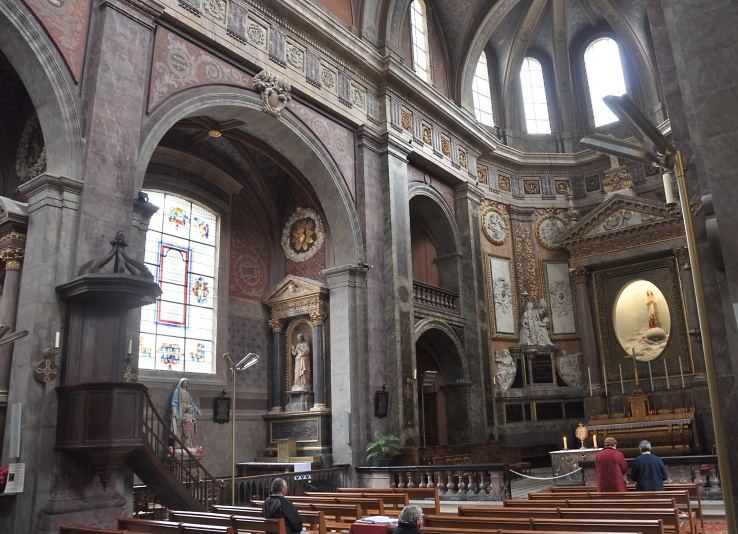 église Saint-Vincent de Paul à Blois, la nef