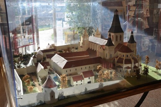 La maquette de l'abbaye au XIIIe siècle