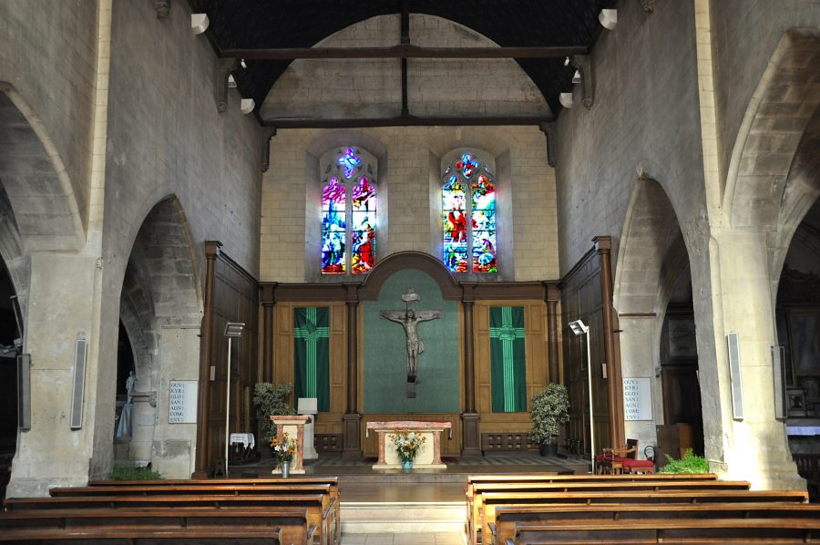 Vue d'ensemble de la nef de Saint-Étienne de Déols