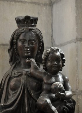 Statue Vierge à l'Enfant