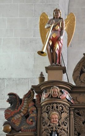 Détail de la sculpture du buffet d'orgue