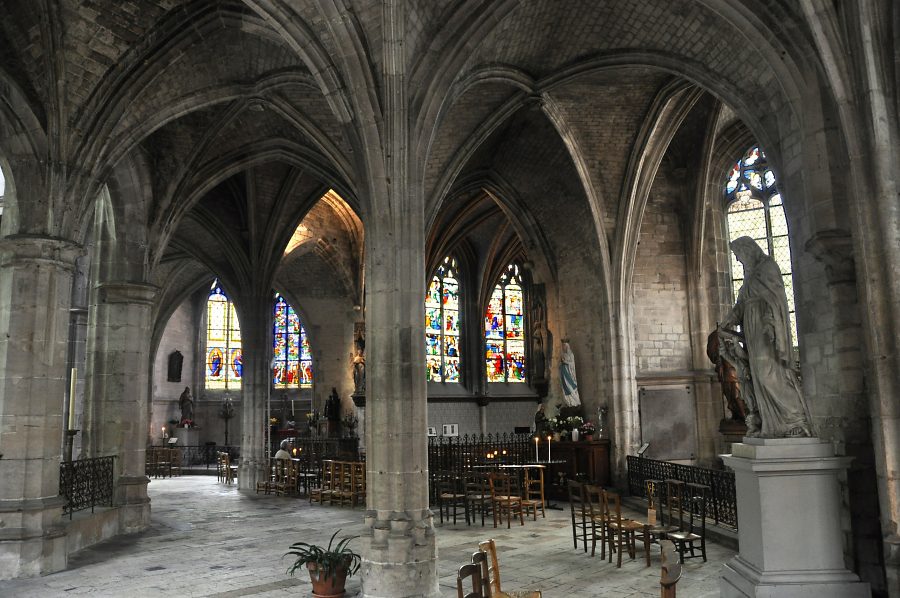 Le déambulatoire de Saint-Pierre