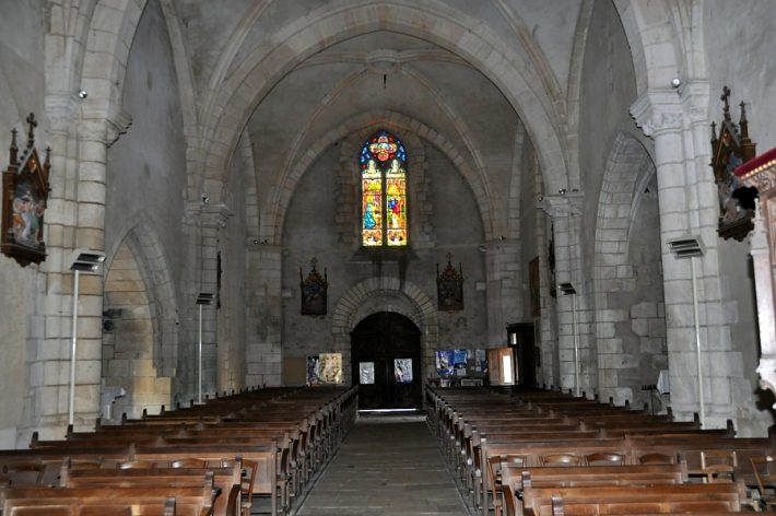 La nef vue du chœur