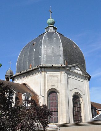 L'imposant dôme de la chapelle.