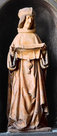 Statue de saint Yves.