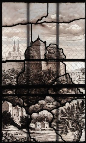 Le château de Chaumont et la basilique Saint-Jean-Baptiste. Le château de Chaumont et la basilique Saint-Jean-Baptiste.