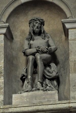 Christ aux liens dans le triforium du chœur (côté  nord) 