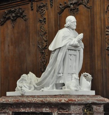 Monument funéraire de Monseigneur Alphonse-Martin Larue,