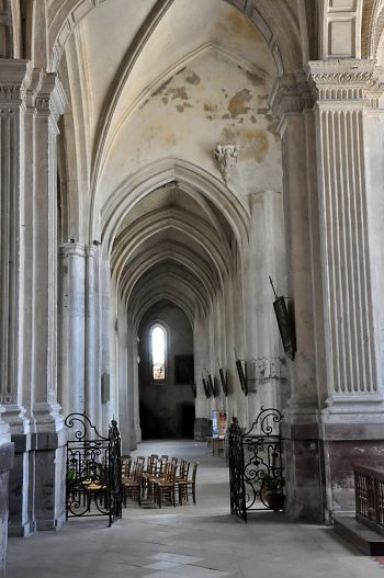 Bas–côté nord vu du transept