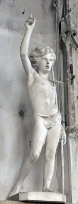 Statue de Jean-Baptiste enfant