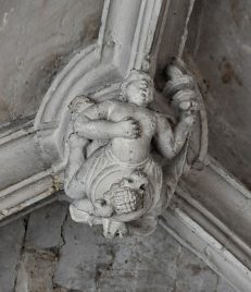 Clé de voûte dans la chapelle de la Vierge