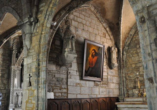 Le mur est de la chapelle Saint–Léonard