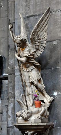 Statue de saint Georges