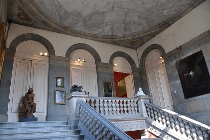 Le grand escalier