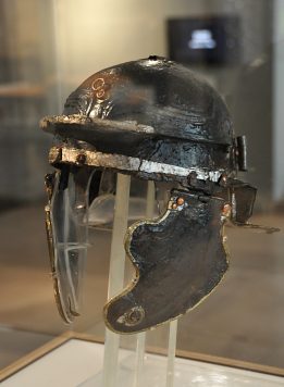 Casque militaire, 2e quart du 1er siècle après J.–C.