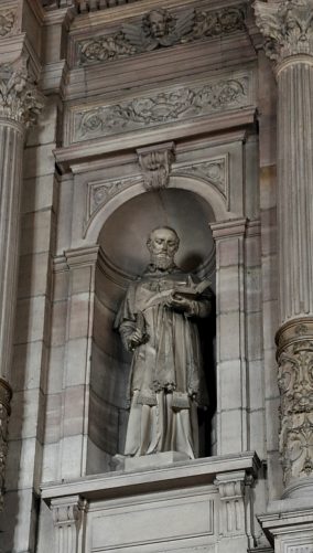 Statue de saint François de Sales