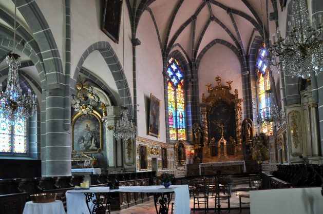 Vue d'ensemble du chœur de l'église Saint-Laurent