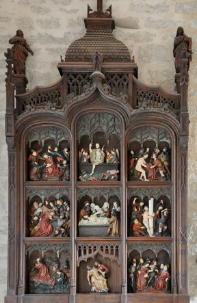 Retable de la Passion en bois sculpté polychrome, XVe siècle